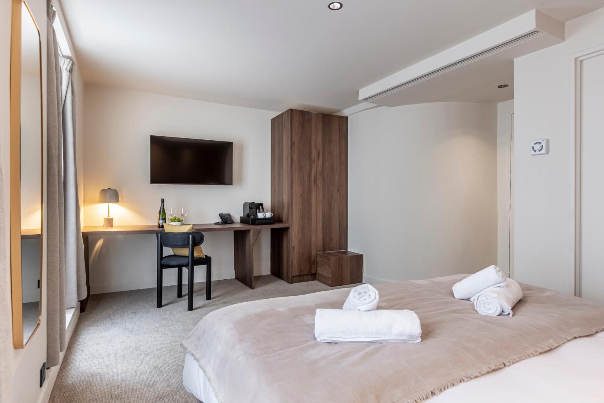 Le Monsieur By Sweett Hotel Parijs Kamer foto