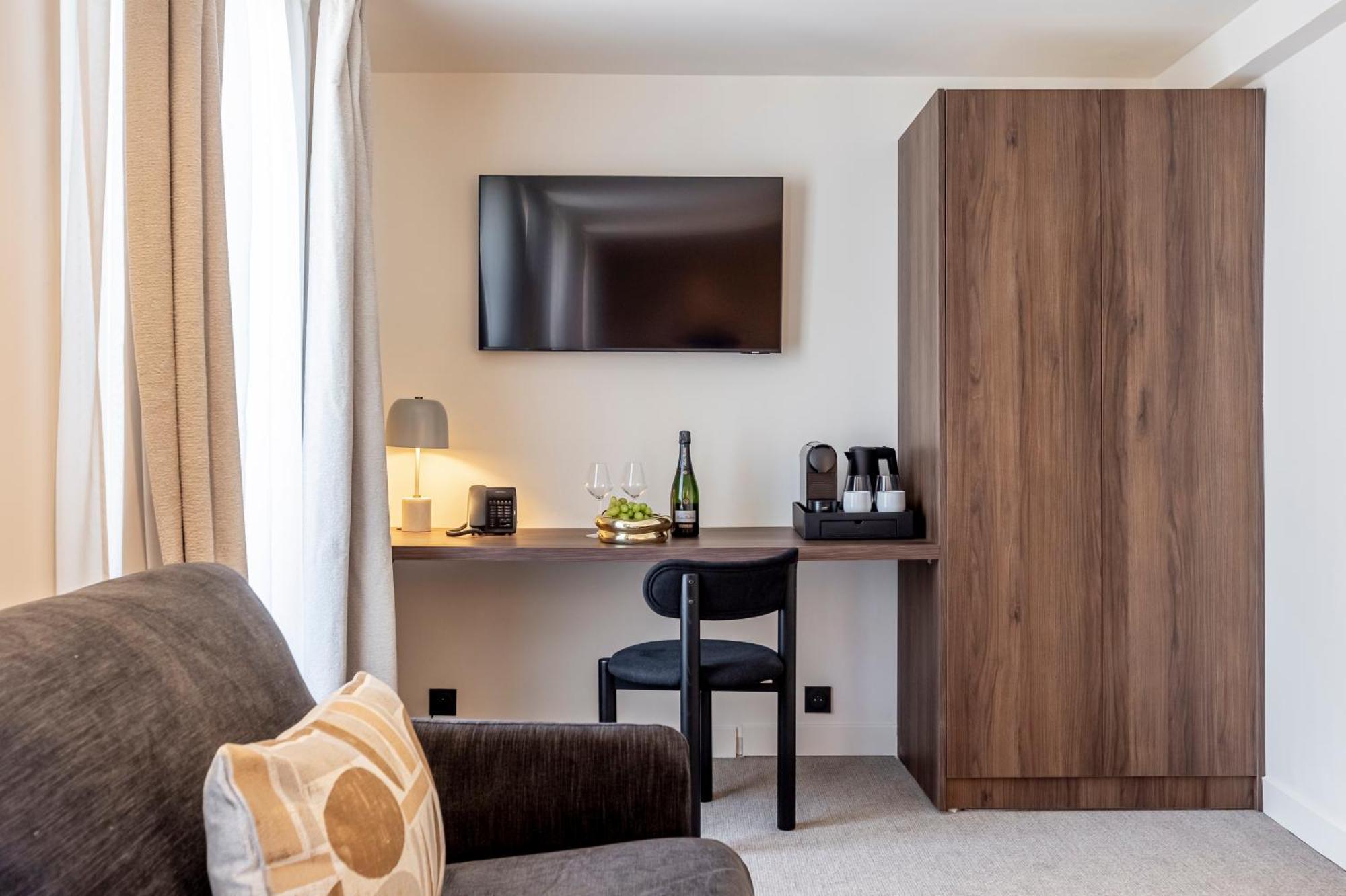 Le Monsieur By Sweett Hotel Parijs Kamer foto